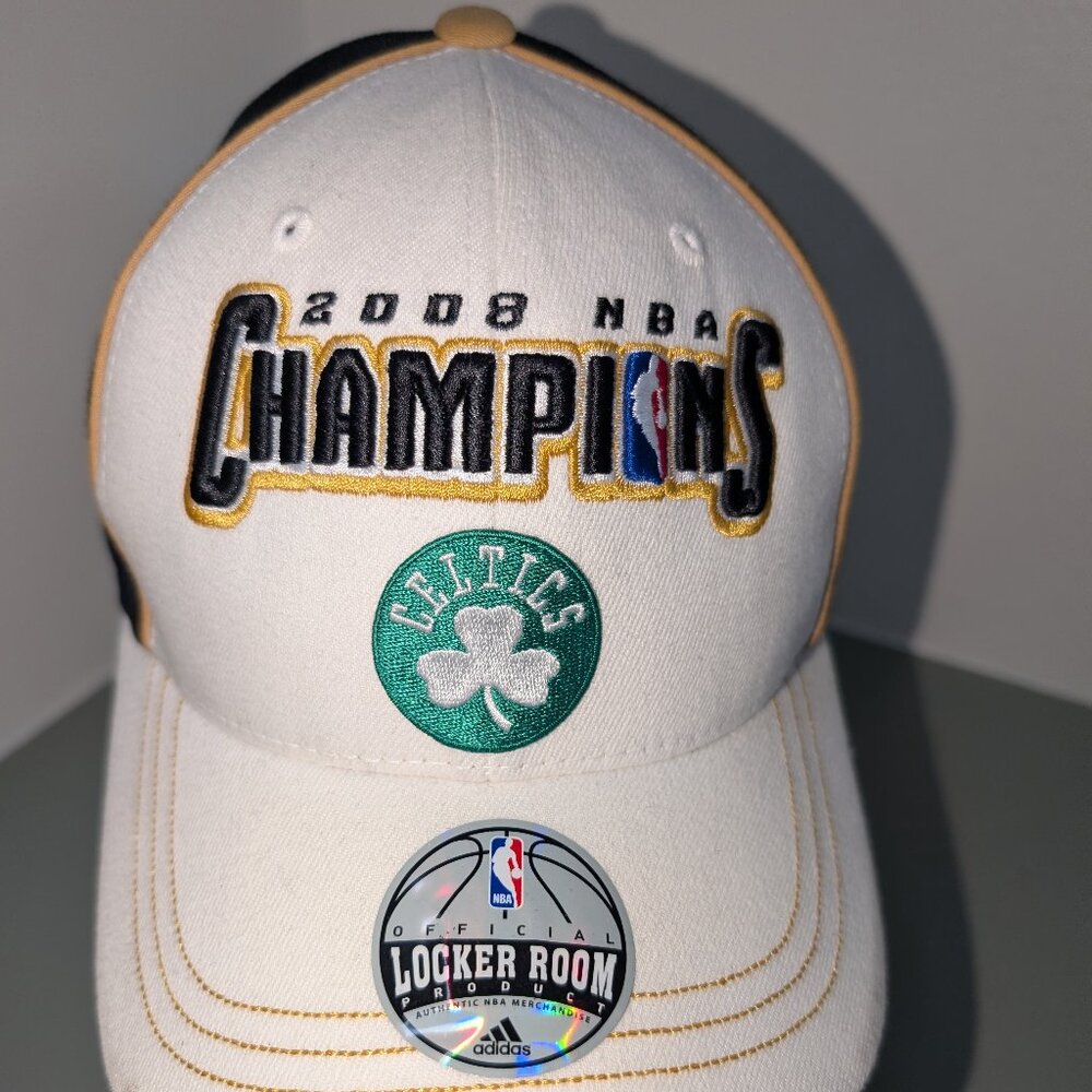 *NWOT* 2008 NBA Champion Celtics Official Locker Room Adjustable Adidas Cap